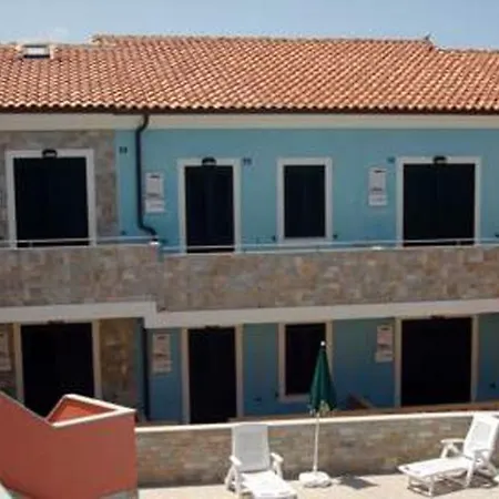 Ξενοδοχείο με διαμερίσματα Le Terrazze Sul Mare *