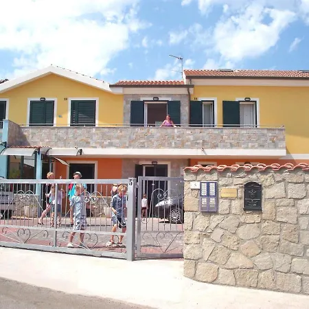 Aparthotel Le Terrazze Sul Mare *